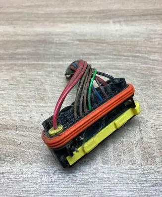 Opel Vivaro Plug wire 1241683 12416831