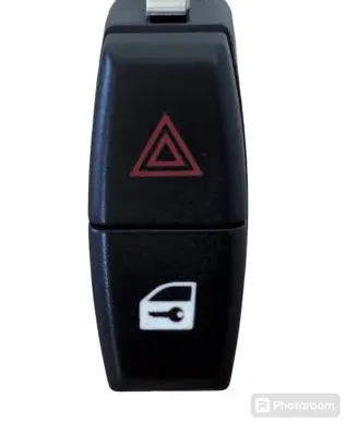 BMW 5 E60 E61 Hazard light switch 6131691950604 549519500 61316919506