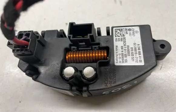 Mercedes-Benz CLA C117 X117 W117 Heater blower motor/fan resistor 2469064100 A2469064100 8T0820521