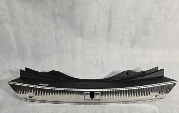 Audi A8 S8 D4 4H Trunk/boot sill cover protection 4H0863471