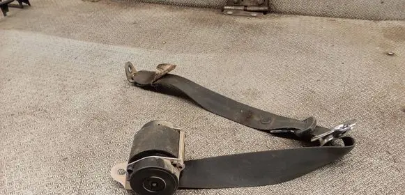 Skoda Yeti (5L) Rear seatbelt 5L6857447