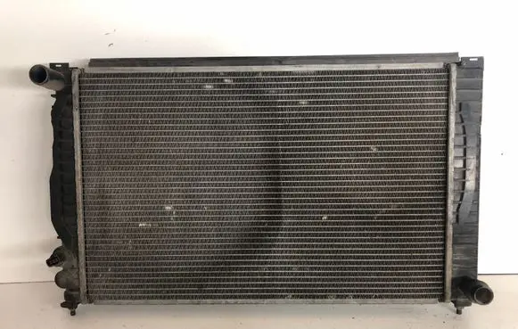 Audi A4 S4 B5 8D Coolant radiator