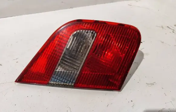 Mitsubishi Carisma Tailgate rear/tail lights 151207