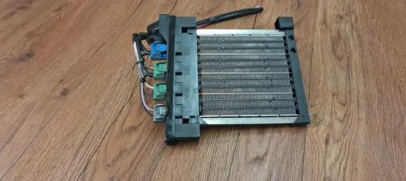 Renault Espace IV Coolant heater 7701208540