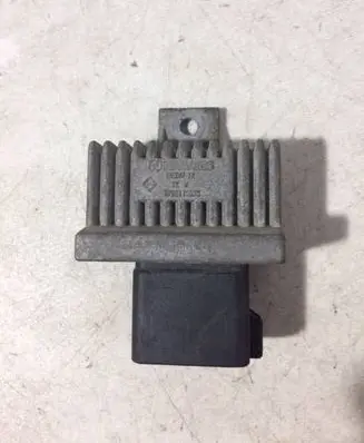 Volvo S40 Glow plug pre-heat relay 7700115073