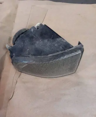 Toyota Avensis T220 Front fog light 8122005040