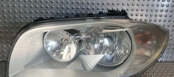 BMW 1 E81 E87 Headlight/headlamp 6924485