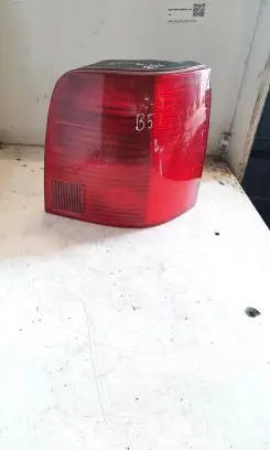 Volkswagen PASSAT B5 Tail light bulb cover holder 3B9945257