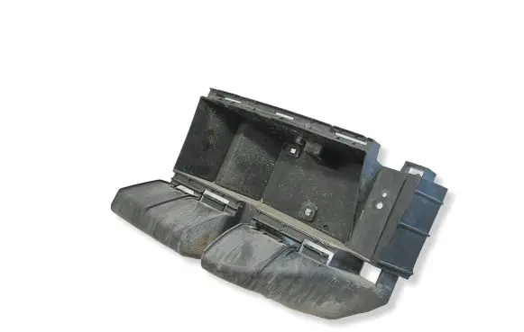 Volvo XC90 Rear bumper mounting bracket 30698138