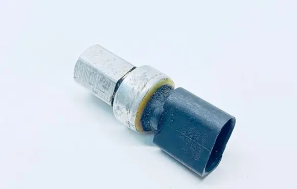 Seat Leon (1P) Air conditioning (A/C) pressure sensor 1J0959126