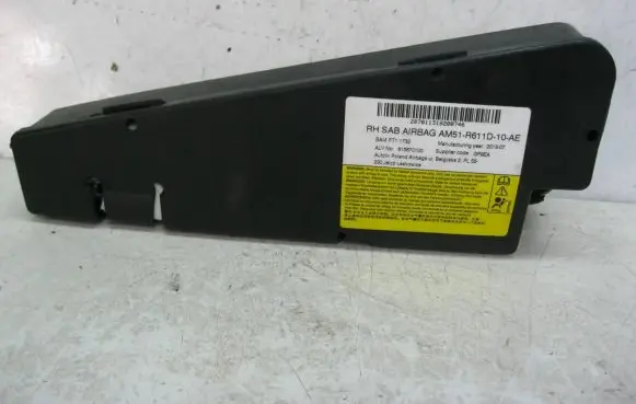 Ford C-MAX II Seat airbag AM51-R611D-AE