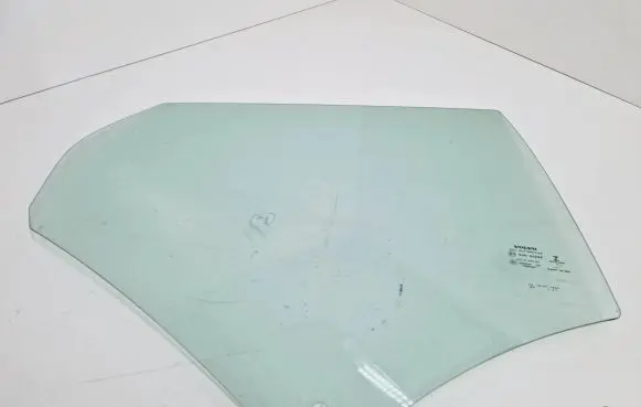 Volvo V40 Rear door window glass 43R00048 123457890 E000292