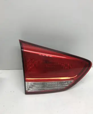 KIA Carens II Tailgate rear/tail lights