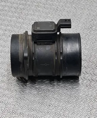 Renault Captur Mass air flow meter 5WK97021 8200682558 022049262