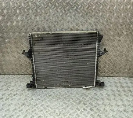 Volkswagen Amarok Coolant radiator 2H0121253A