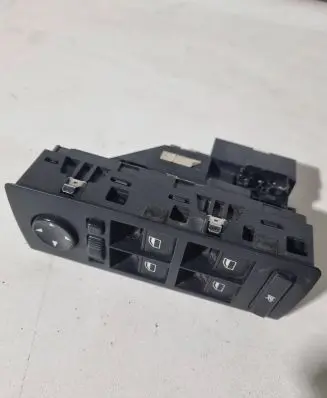 Volvo XC90 Electric window control switch