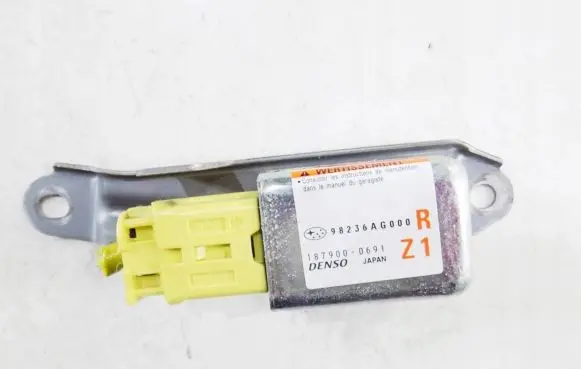 Subaru Legacy Airbag deployment crash/impact sensor 98236ag000