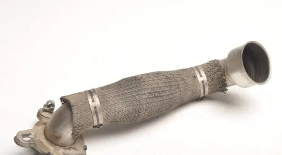 Volvo XC60 Engine coolant pipe/hose 