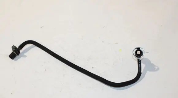 BMW 3 G20 G21 Vacuum line/pipe/hose 8645343