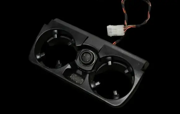 Cup holder front
