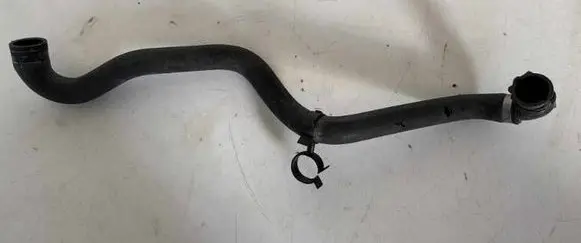 BMW 3 E90 E91 Coolant pipe/hose 
