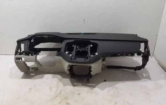 Volvo XC90 Dashboard 31363702