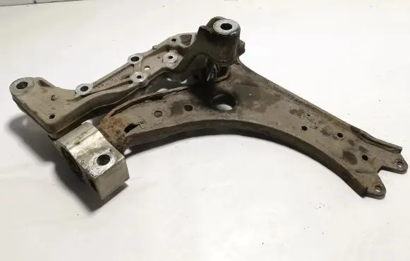 Volkswagen Golf V Front lower control arm/wishbone 1K0199296E