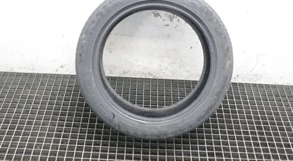 Audi A6 S6 C8 4K R19 summer tire 24545R19