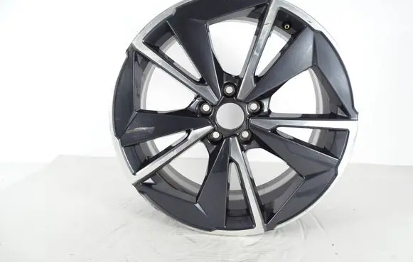 Nissan Qashqai J12 Original wheel cap 6UA3A
