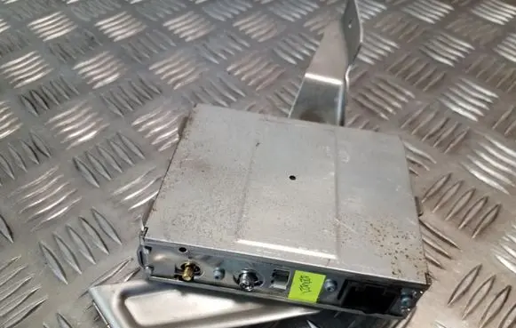 Audi A6 S6 C5 4B GPS navigation control unit/module 4B1919894B 7612001049
