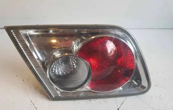 Mazda 6 Tailgate rear/tail lights 22661971