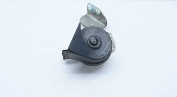 Mercedes-Benz E C207 W207 Horn signal A2075421820 2L18112014 Q1400HZ