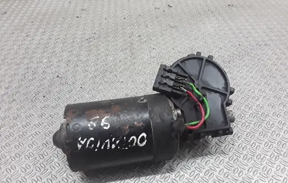 Volkswagen Golf IV Wiper motor 1J1955113A
