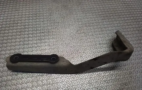 Muffler mount bracket/holder