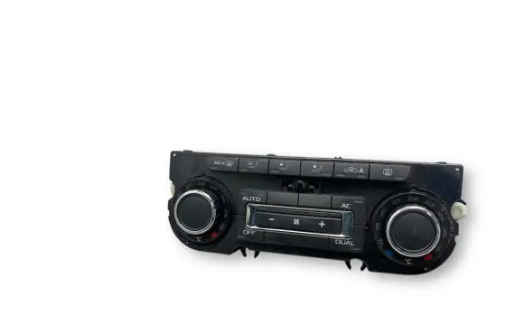 Skoda Yeti (5L) Climate control unit 3T0907044BD