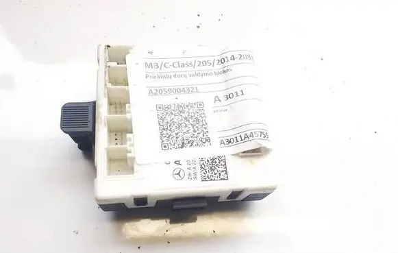 Mercedes-Benz C W205 Door control unit/module A2059004321 15293