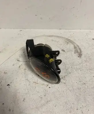 Volkswagen PASSAT B6 Front fog light 27129400