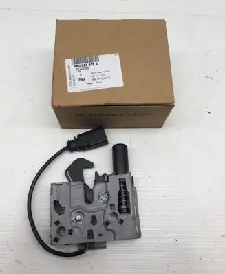 Audi A6 S6 C8 4K Tie down hook / loop 4K0823509A