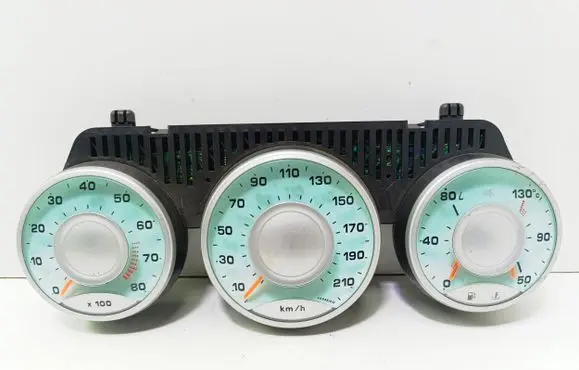 Speedometer (instrument cluster)