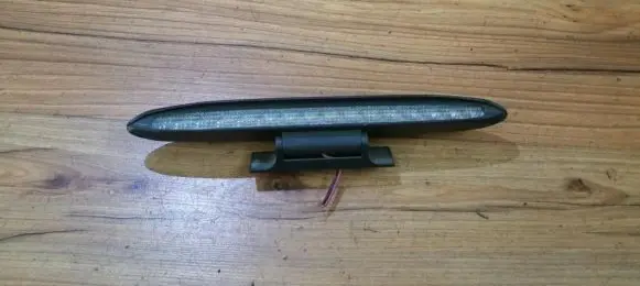 Audi A6 S6 C4 4A Third/center stoplight