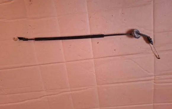Volkswagen Touran I Front door cable line 1T0837085