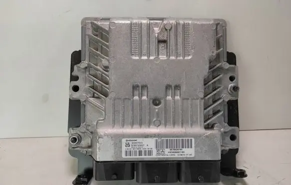 Citroen DS4 Engine control unit/module 9666681180