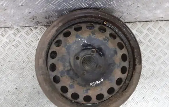 Toyota Land Cruiser (HDJ90) R15 steel rim 