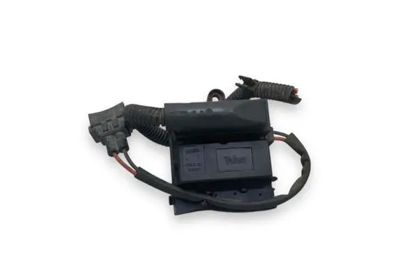 Opel Vectra C Coolant fan relay 1379151