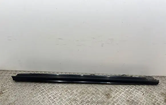 Mercedes-Benz B W247 Sill A1776904401