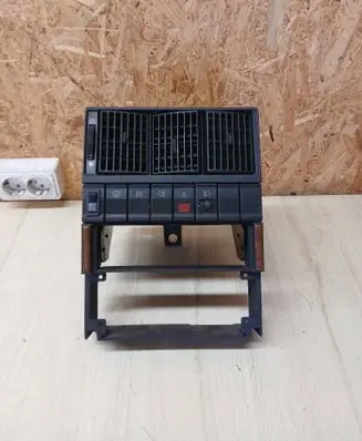 Audi 80 90 S2 B4 Dash center air vent grill 8A1857007A 8A1857007 8A1857007B
