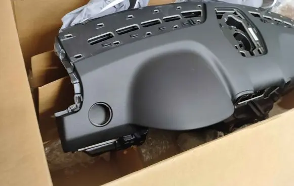 Mercedes-Benz GLE (W166 - C292) Dashboard a16668085029h14
