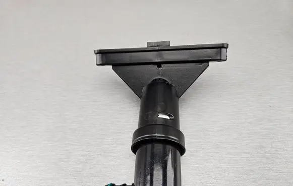 BMW 5 E60 E61 Headlight washer spray nozzle 7038415 61677038415
