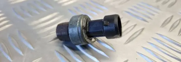 Renault Scenic I Air conditioning (A/C) pressure sensor 417506