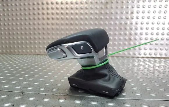 Audi Q7 4M Gear lever shifter trim leather/knob S26370859 100097865
